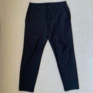 Lululemon Men’s ABC Slim-Fit 5 Pocket Pant *Warpstreme, Color: Black